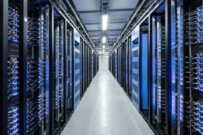 2026年还用2核2G云服务器？我用百元自建16G大内存公网服务器，每年省千元！